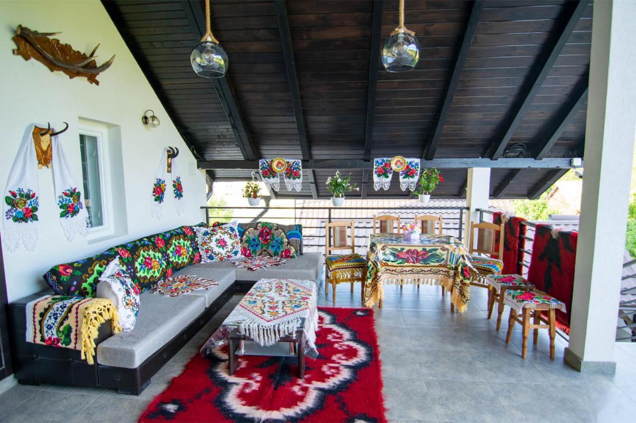 Hotel Perla Blanca Moisei Exterior foto
